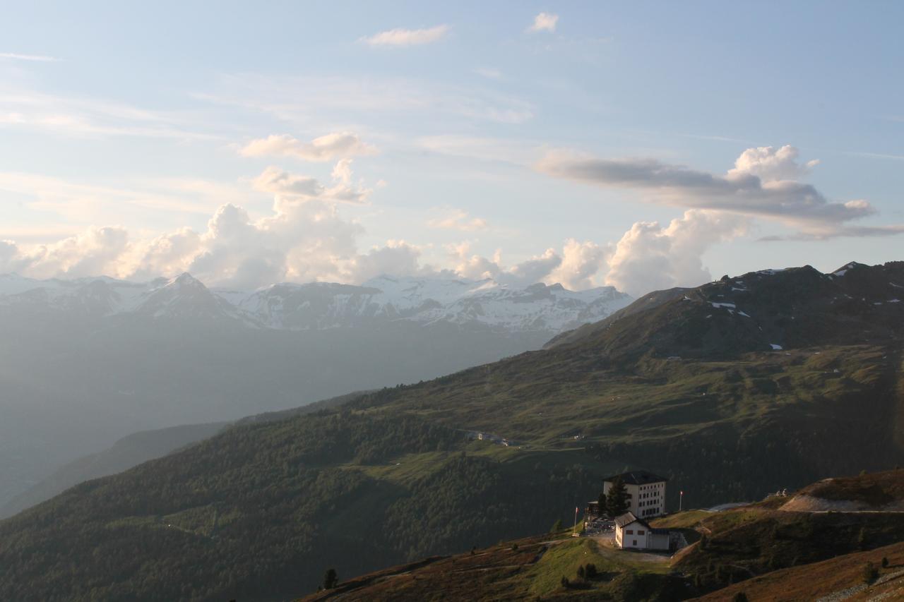 Hotel Weisshorn Sur St-Luc 2337M Saint-Luc Eksteriør billede